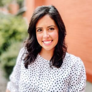 Amanda Oltman_Square Amanda Oltman_Square